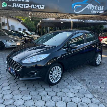 FORD FIESTA 1.6 TITANIUM HATCH 16V FLEX 4P MANUAL